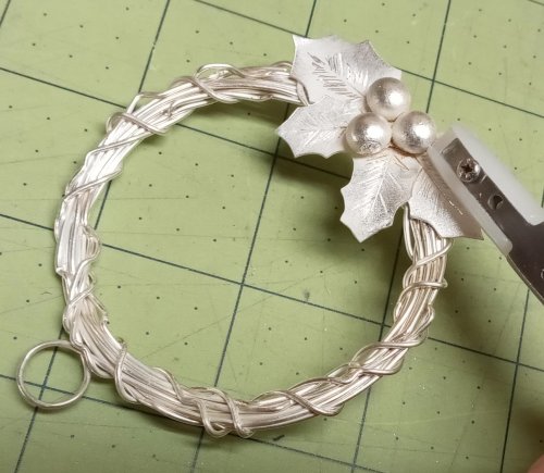 Judy Larson's Happy Holly Days Wreath Ornament - , Holiday Designs, Butane Torch, Soldering, Solder, , Use soft jaw flat nose pliers to shape the leaves